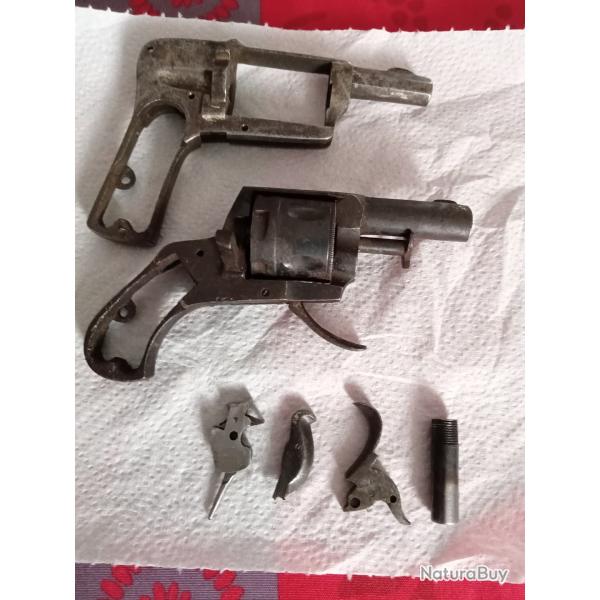 Carcasses et pi�ces d�tach�es HAMMERLESS et bulldog 320