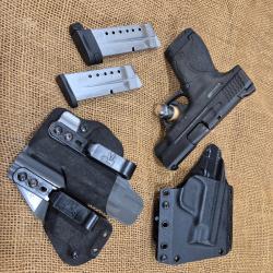 PISTOLET S&W M&P9 SHIELD PLUS CAL.9&times;19  avec etuit port discret et 3 chargeurs