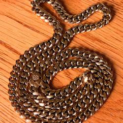 EXTRAORDINAIRE CHA&Icirc;NE NEUVE- PLAQUE OR POINCONNEE 18K - POUR IDEE CADEAU - FERMOIR SECURISE 2 POINTS