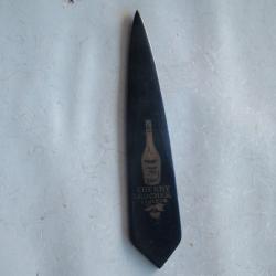 OUVRE LETTRES/ COUPE PAPIER CHERRY ROCHER LIQUEUR (12,5cm long - 2,5cm au plus large)