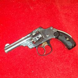 SMITH & WESSON CAL. 32 SW SHORT EN TRES BON ETAT