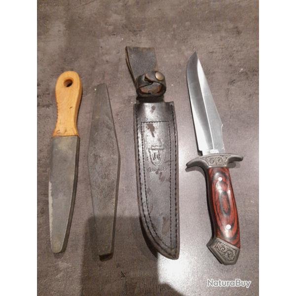 Couteau de chasse crowning