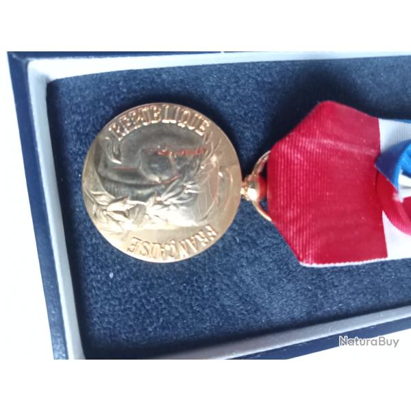 M�daille D'honneur Du Travail avec boite