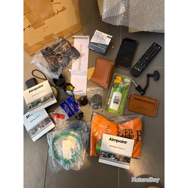 Pi�ces d�tach�es pour bricoleur super lot trouve tous aux encheres bo�te armurerie BIS