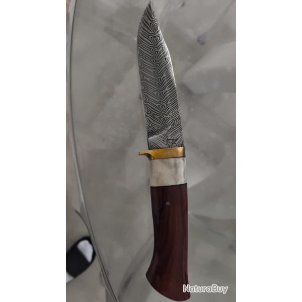 Superbe poignard Vally