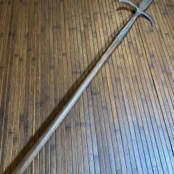 ESPONTON -  PIQUE - LANCE ARME D'HASTE DE GUERRE FRANCE DE STYLE XVll &eacute;me -