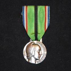 MEDAILLE DES PATRIOTES PROSCRITS - GUERRE 1939/1945