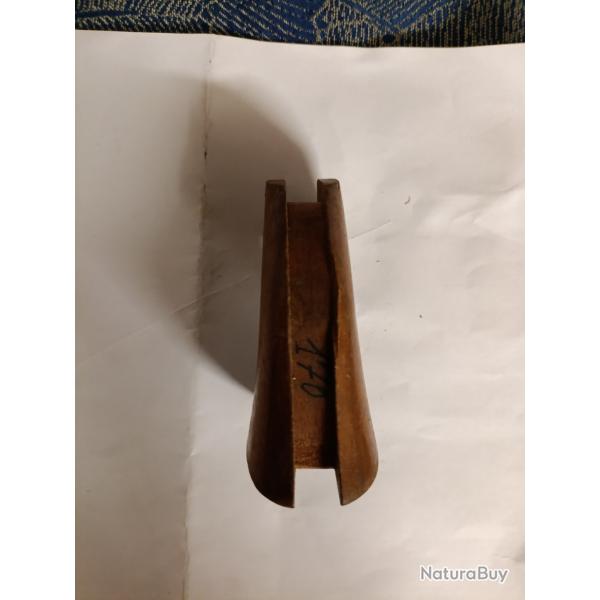 Crosse de revolver ancien n3