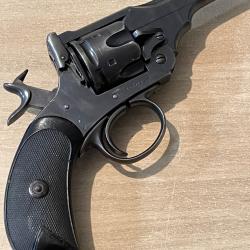 RARISSIME CHA&Icirc;NON MANQUANT MATCH NUMBERS WEBLEY MK IV-VS-MKV 1913 / 1914