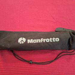 tr&eacute;pied MANFROTTO