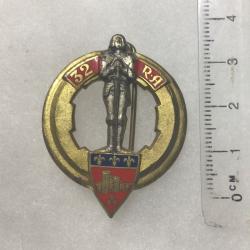 FRANCE ARTILLERIE - &nbsp;32&deg; R.A R&eacute;giment d'Artillerie Drago 196 dor&eacute;