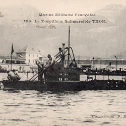 CPA -Marine de Guerre - Le Torpilleur Submersible "TRITON" N&deg;4517