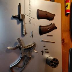Revolver &agrave; broche