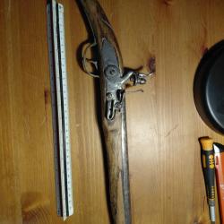 Pistolet &agrave; silex