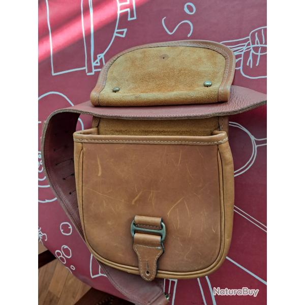 Cartouchiere de battue calibre 12