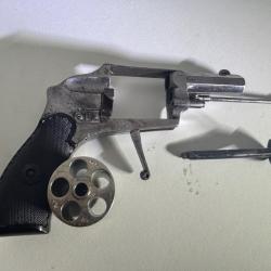 Revolver Dieudonn&eacute; Debouxthay 8mm92