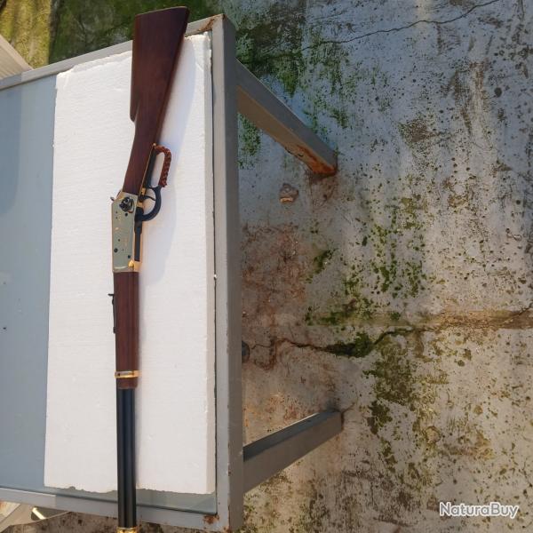 Carabine winchester commemorative 30x30 golden spike