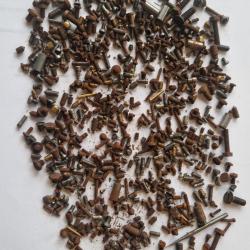 Vis visseries ancien stock d armurerie sp&eacute;cial