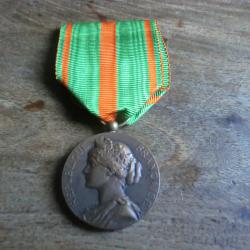 m&eacute;daille  des &eacute;vad&eacute;s