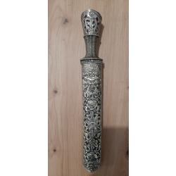 tr&egrave;s ancien beau couteau de c&eacute;r&eacute;monie tib&eacute;taine