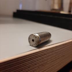 Munition de manipulation rarissime de 9 mm avec marquage (pris sur chaine de montage de P38)