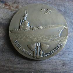 m&eacute;daille porte avions arromanches / G guiraud