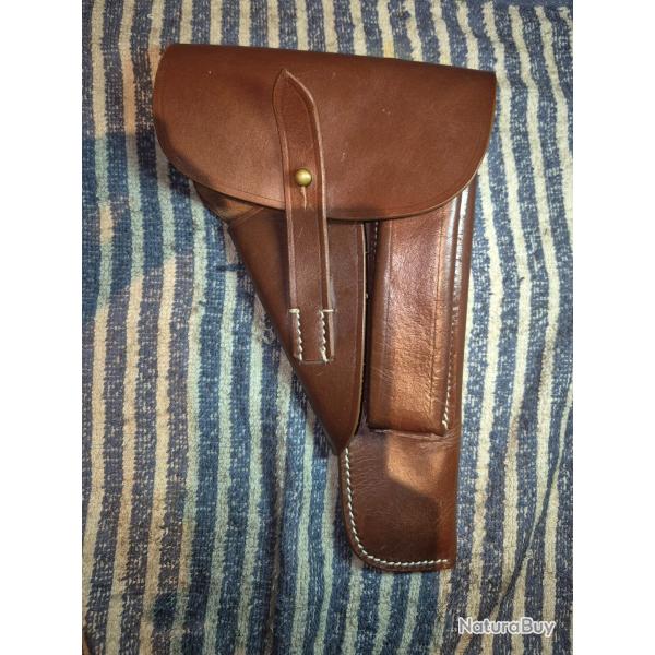 �tuis  pour pistolet bronwning gp35