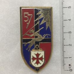 FRANCE ARTILLERIE -&nbsp;57&deg; R.A. R&eacute;giment d?Artillerie Drago 2415?relief, guilloch&eacute;, &eacute;pingle?Drago 2415