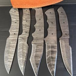Lot de 5 couteaux fait &agrave; main acier Damas 72