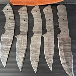 Lot de 5 couteaux fait &agrave; main acier Damas 60