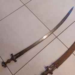 Sabre indien talwar.compagnie orientale des Indes. P&eacute;riode victorienne m. 19 &egrave;me.