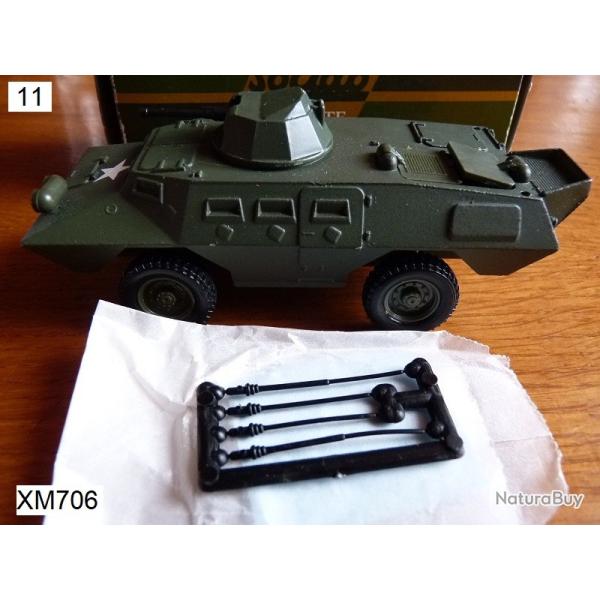 Char am�ricain XM 706 command car