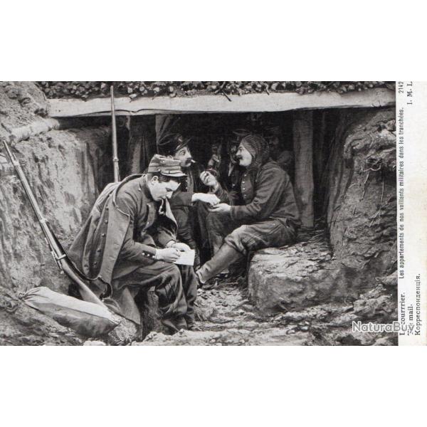 CPA -Photo - Un Groupe Soldats " Le courrier Les appartement de nos vaillant militaire dans - N�4539