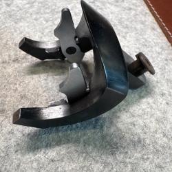 Fer de devant ATA arms Sp (Ref216)