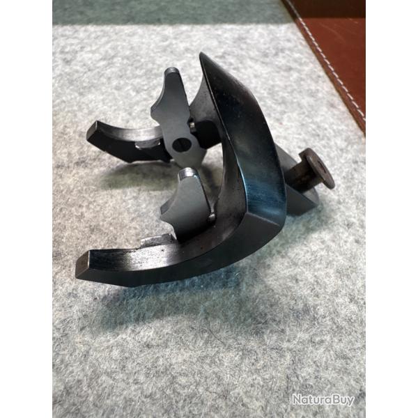 Fer de devant ATA arms Sp (Ref216)