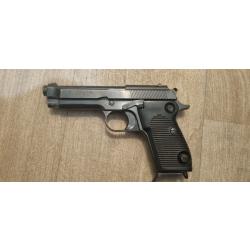 Pistolet HELWAN 1951 calibre 9x19 + 2 chargeurs
