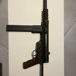 Pistolet mitrailleur Gevarm