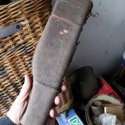 &Eacute;tui jambon de petite taille