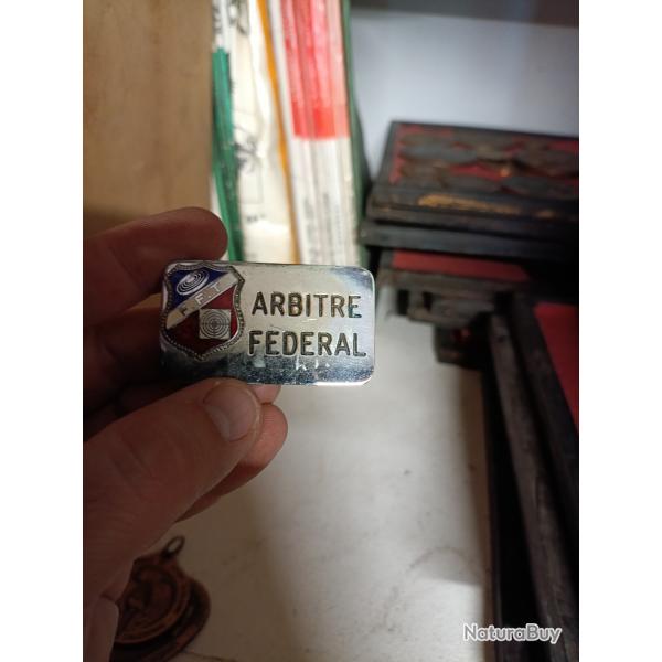 Ancien badge d arbitre fft