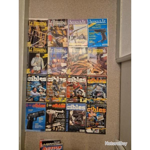 Lot de 41 revues, cibles, actions, le hussard ect...