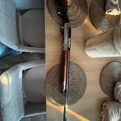 Fusil semi auto Benelli pasion Cal 12/76
