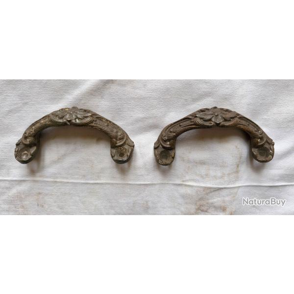 2 anciennes poign�es en fer forg�, largeur 11,5cm