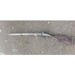Fusil de chasse XIX&egrave; crosse scult&eacute; t&ecirc;te de cerf