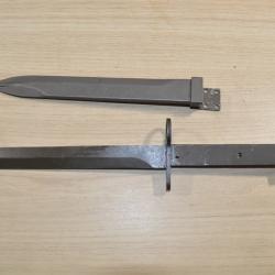 Baionnette MAS 49/56  EHF 1 er mod&egrave;le France  avec fourreau A restaurer (12)