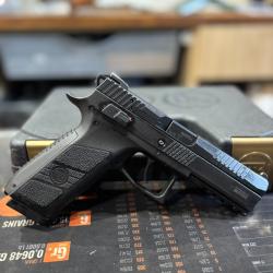 *Sans prix de r&eacute;serve ! Occasion Pistolet CZ P09 avec Kit DPM P09 - 9mm - Super &eacute;tat - ADF-BF131-1