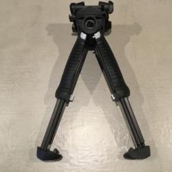 Poign&eacute;e tactique / bipied r&eacute;tractable FAB DEFENSE NEUVE