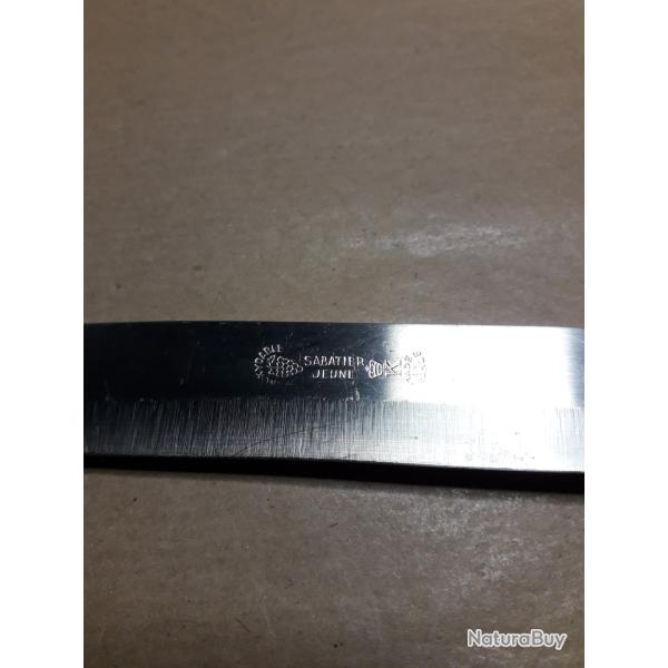 Couteau Sabatier jeune cusine