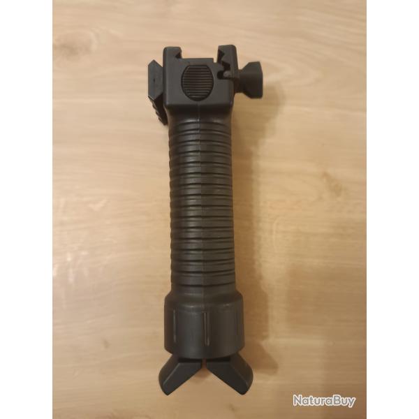 Bipied r�tractable tactile picatinny rail 21mm