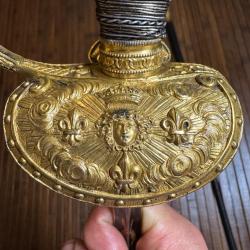 SUPERBE &Eacute;P&Eacute;E D'OFFICIER DE LA MAISON DU ROI DEBUT XlX &Eacute;ME &Eacute;POQUE RESTAURATION FRANCE
