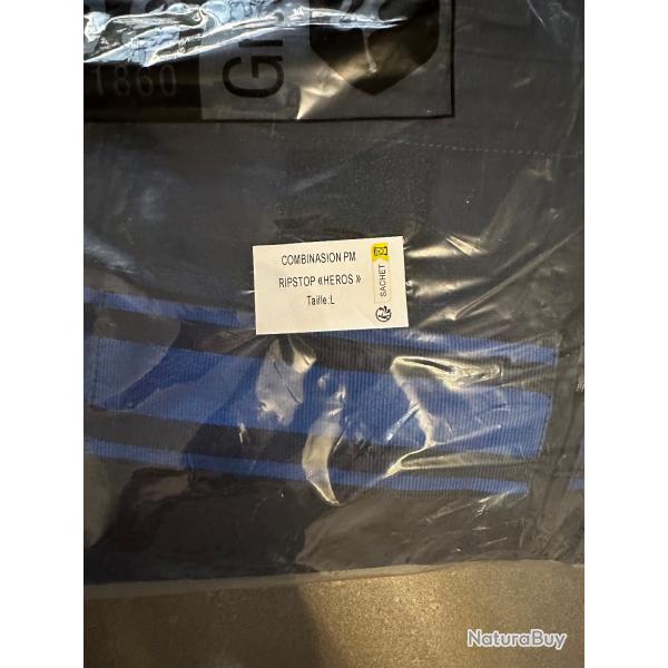 Combinaison PM neuf